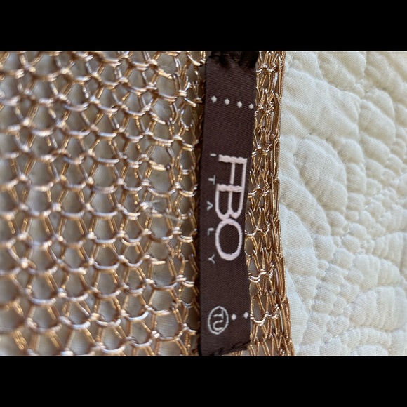 FBO Italy shimmer pink summer sweater one size - Picture 2 of 3